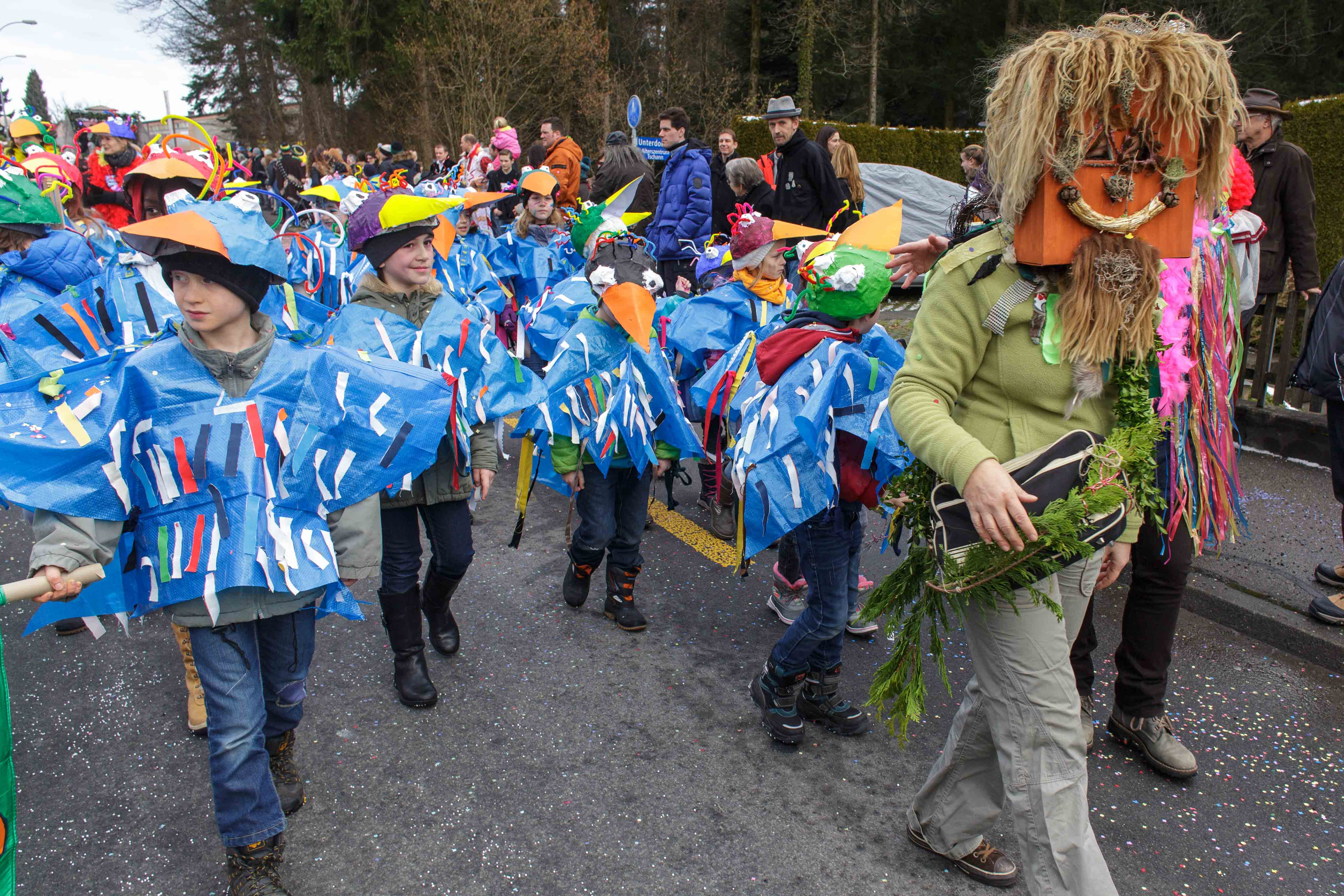 Klasse 2b+2c: «Bueri-Waldmonster»