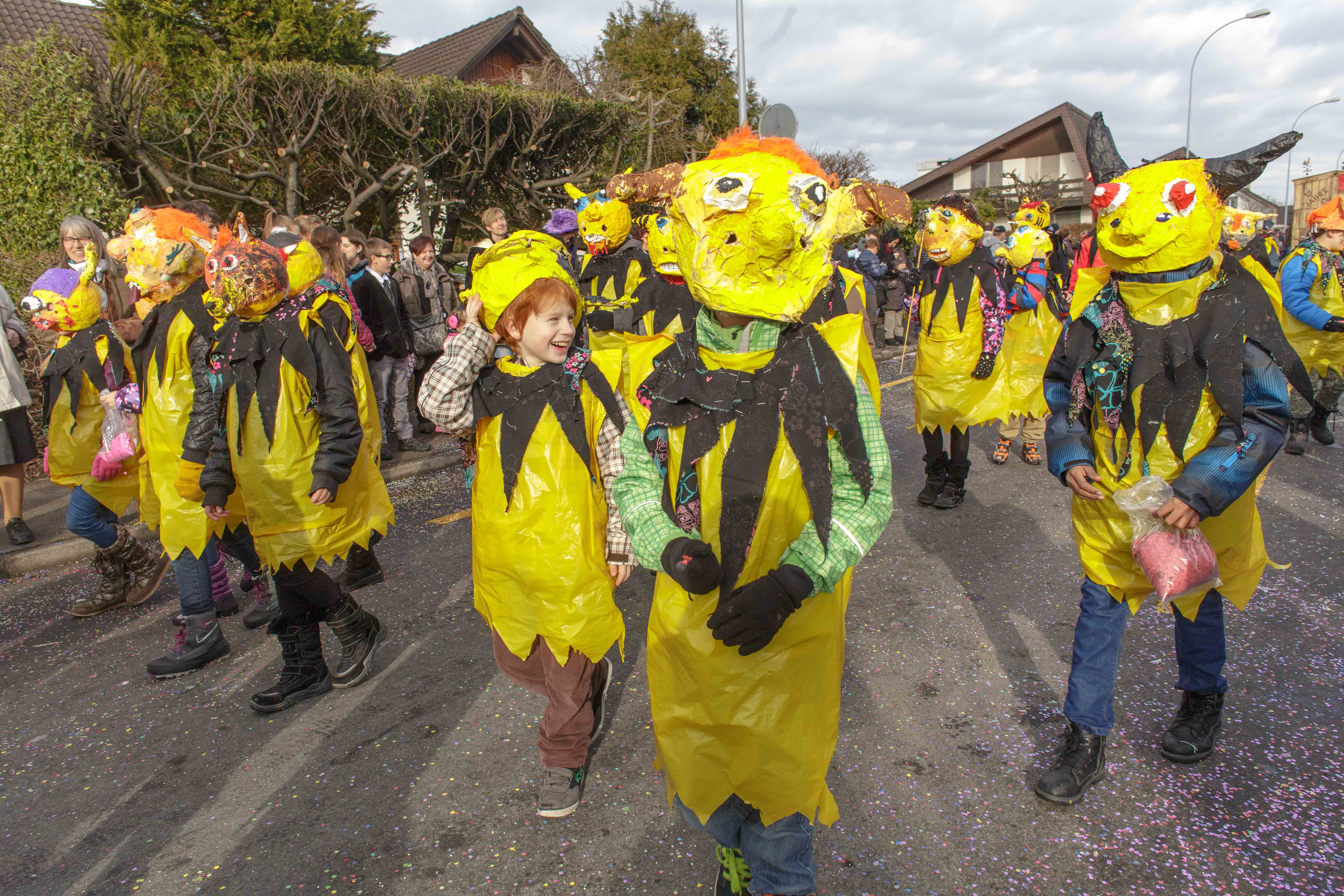 Klassen 4a, 4b, 4d: «Monster»