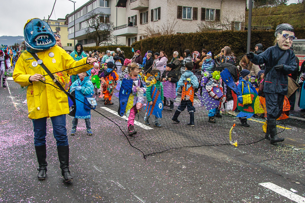 KGB Ebikon «Kinderfische und Meerungeheuer»