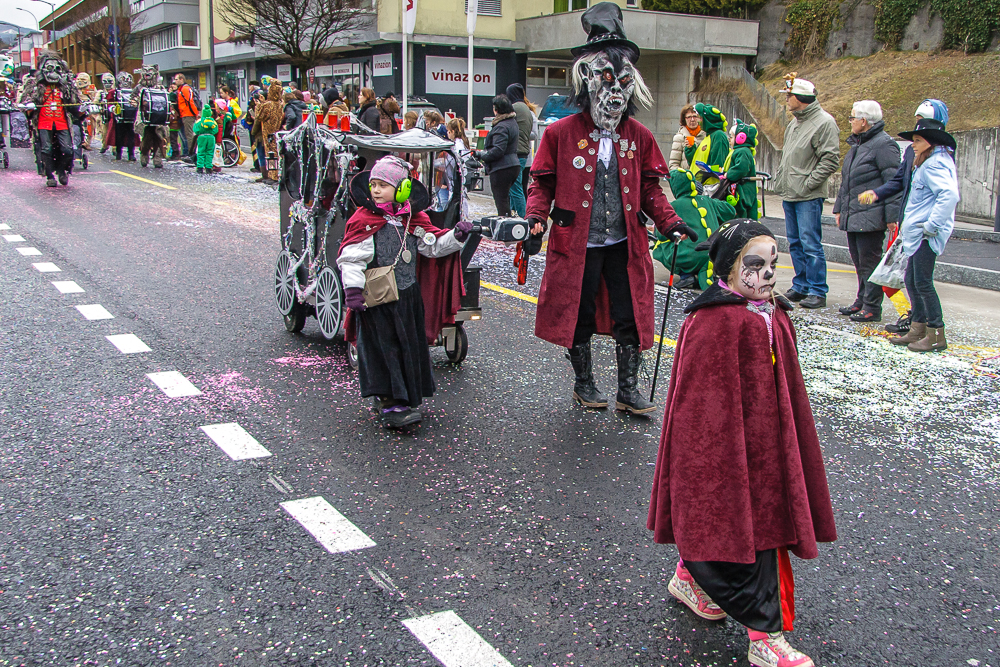 Monster-Guugger Bueri «De alljöhrlich Wandel»