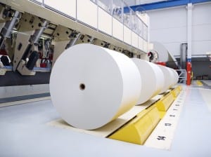 Die Preise bei der Papierproduktion stehen international unter Druck – nicht nur bei der CHP in Perlen. Bild zVg