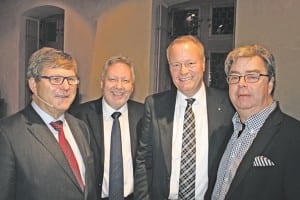 «Die Wohnkosten für den Luzerner Mittelstand müssen runter». Dafür kämpfen Ansgar Gmür und Hans Egloff, Direktor und Präsident des HEV Schweiz, Karl Rigert, Präsident HEV Kanton Luzern, Martin Koller, Präsident HEV Kriens. Bild zVg.