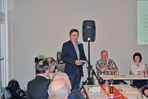 Ruedi Kaufmann war als Gemeindevertreter anwesend.