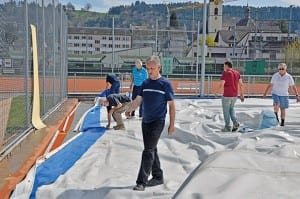 Zupacken hiess es für die Mannen vom TCE. Bilder zVg.