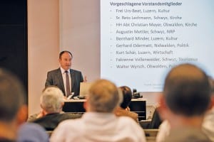 Niklaus Bleiker, Tagungspräsident und Regierungsrat des Kantons Obwalden, stellte die vorgeschlagenen Vorstandsmitglieder vor. Bilder zVg.