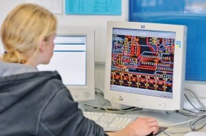 Die vielfältige Ausbildung für angehende Elektroniker dauert vier Jahre.