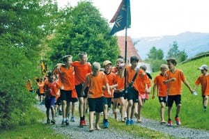 Einzug der Jugendriege Meierskappel. Bilder Hansruedi Boner.
