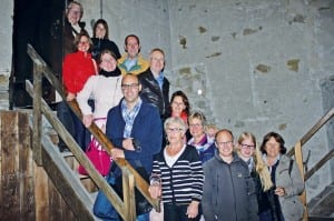 CVP Buchrain-Perlen auf den Treppen des Zytturms. Bild zVg.