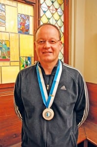 Kurt Schnüriger, Ebikon, war im Liegendmatch Sciutos härtester Konkurrent. Bild zVg.