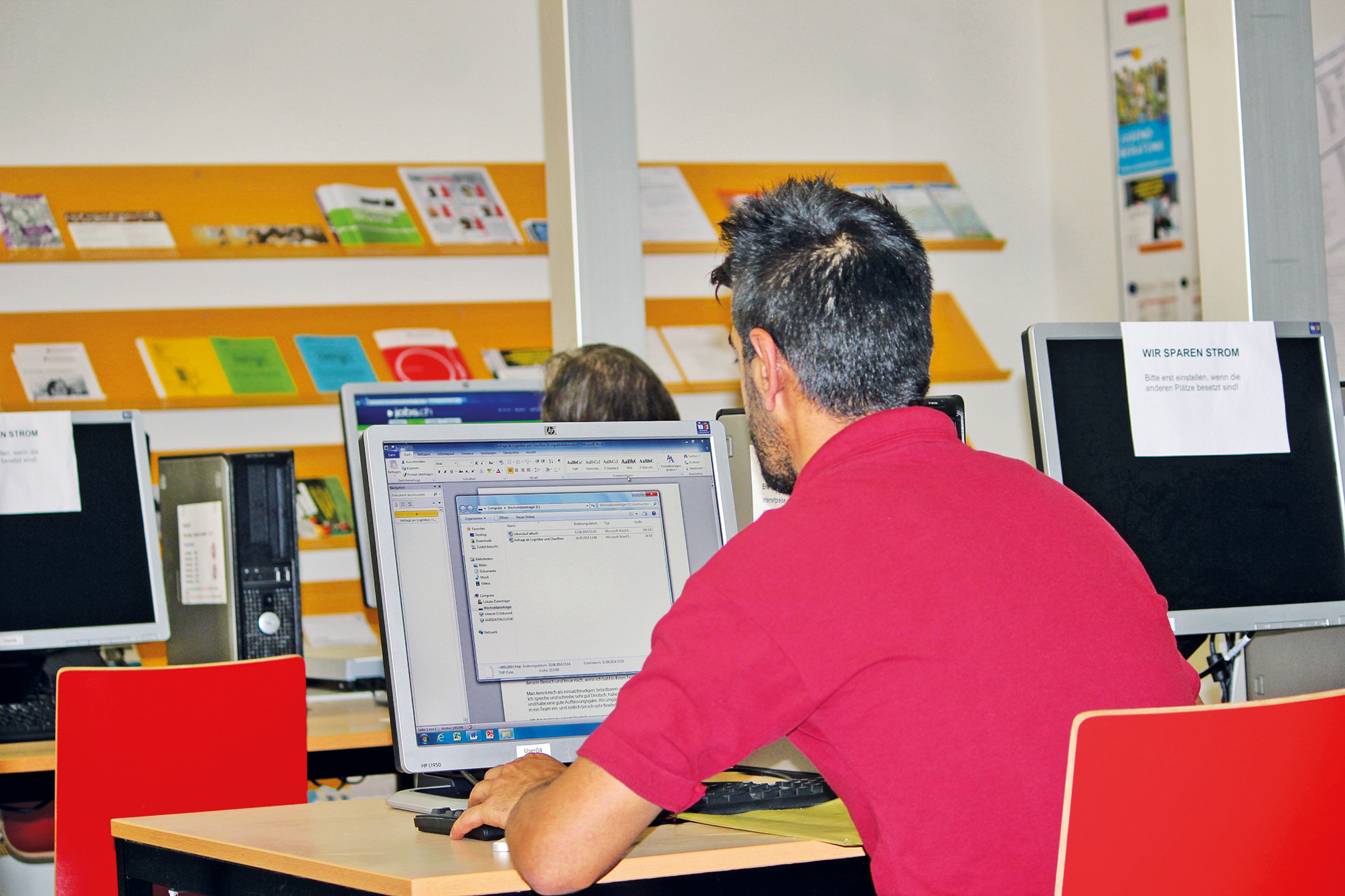 10_PC-Arbeitsplim-Infozentrum-Luzern
