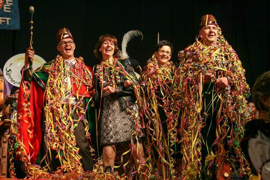 Andreas II. und Gaby Stübi mit Weibelpaar Thomas und Manon Wirth