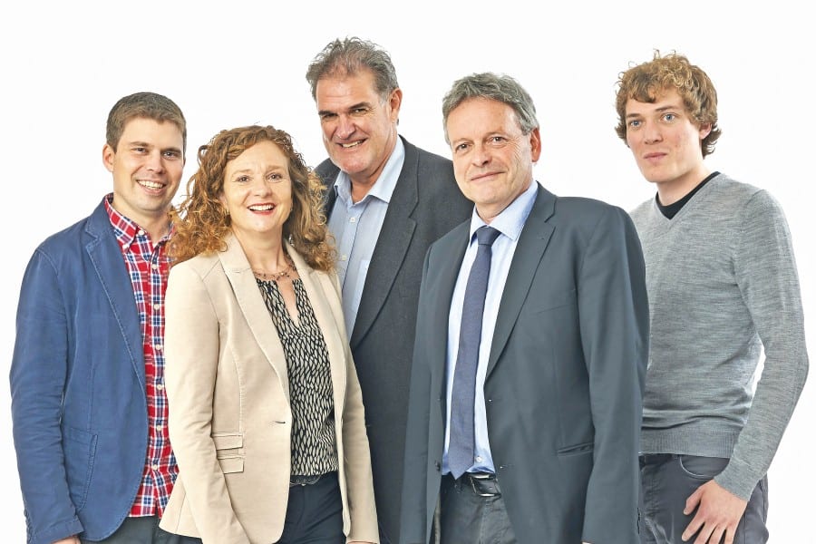 Auf dem Bild: Olivier Bucheli (Adligenswil), Michèle Graber (Udligenswil, bisher), Stefan Tobler (Vitznau), Urs Brücker (Meggen, bisher) und Jonas Meyer (Kriens). Bild zVg.