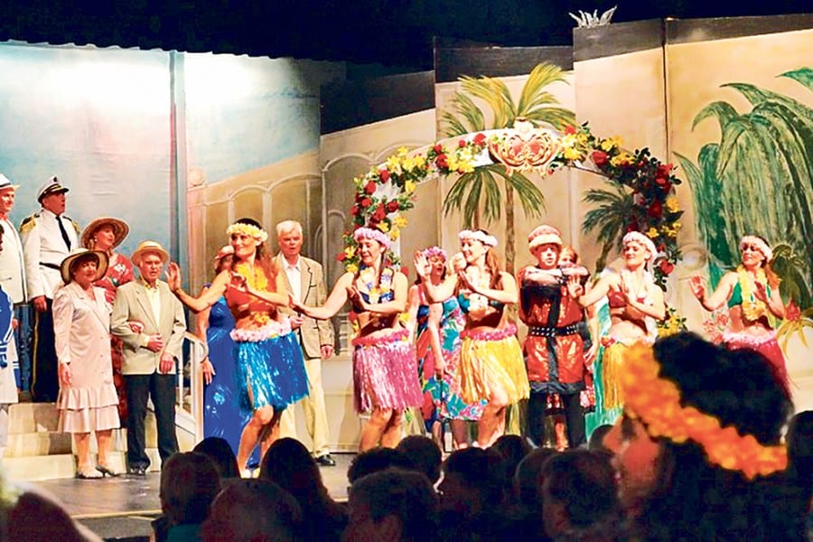 Farbenfroh, aber defizitär: Die «Blume von Hawaii» – Operettensaison 2014. Bild zVg.