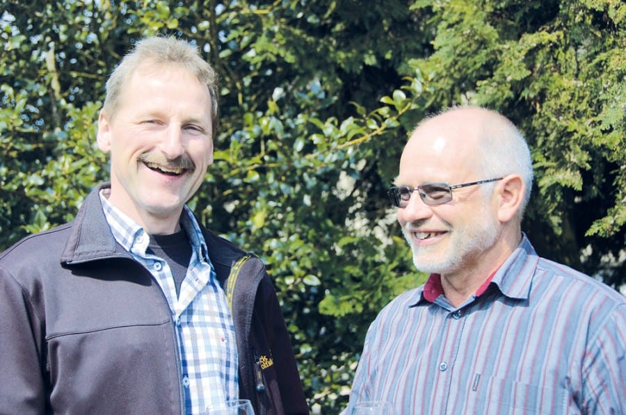 Ruedi Gerber (links), löst René Bühler an der Spitze der Luzerner Waldeigentümer ab. Bild zVg.