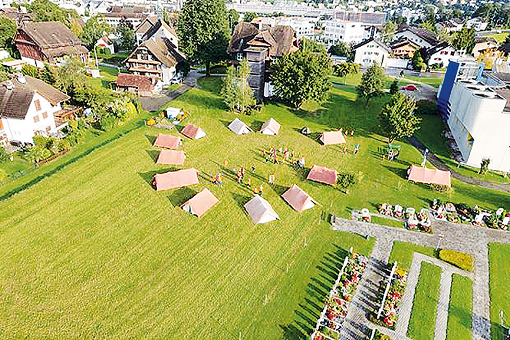 Feuerstellen gebaut, Wege saniert