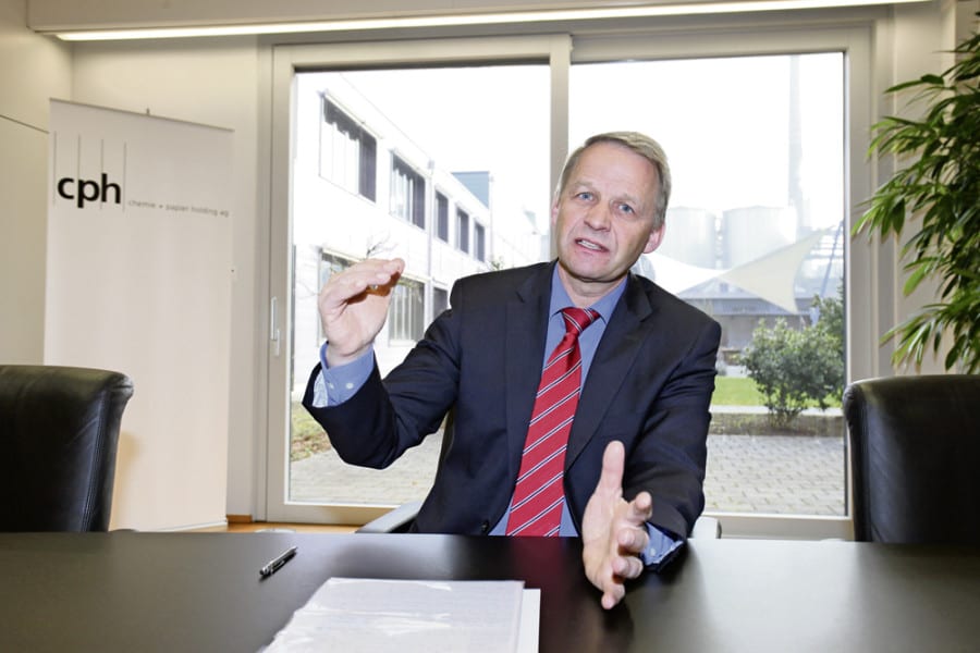 Peter Schildknecht, CEO der CPH Chemie + Papier Holding AG Perlen, durfte sich 2001 und 2009 über den Innovationspreis der IHZ freuen. Bild apimedia.