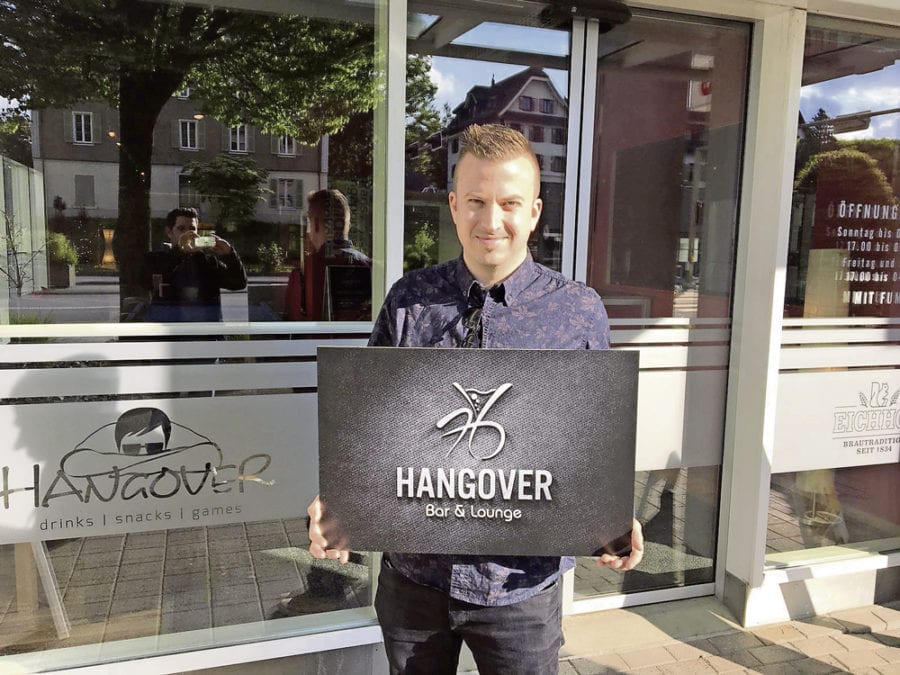 Gregor Möll ist voll Tatendrang für die trendige Hangover Bar in Ebikon. Bild zVg.