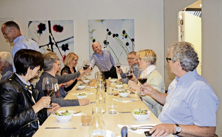 GBP-Sekretär und Organisator Adrian Röösli leitete die letzte Runde mit einem köstlichen Prost ein.