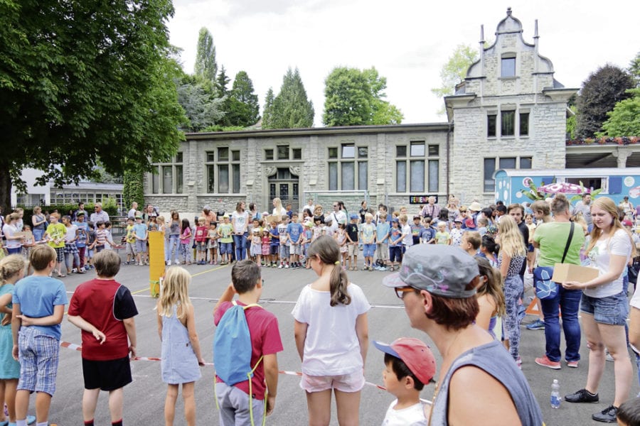 Der Luzerner Ferienpass bietet während den Sommerferien ein attraktives Programm für Kinder und Jugendliche.
