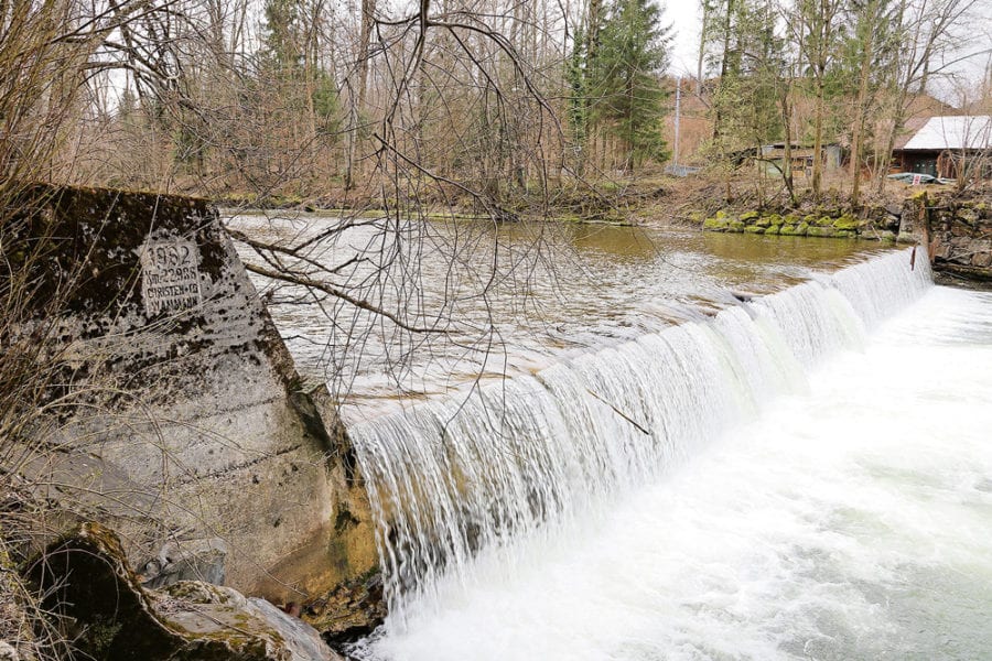 27-30_SLRG_Wasserwalze