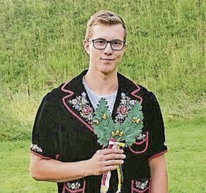 Roman Krummenacher holte sich am Innerschweizer Nachwuchsschwingertag in Andermatt den Doppelzweig.