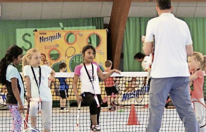 17-32-Kids-Tennis-Day