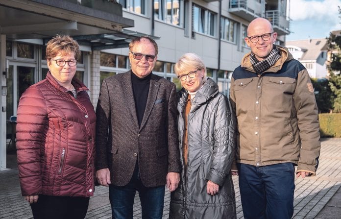 04-16-01-Alterssiedlung-Root