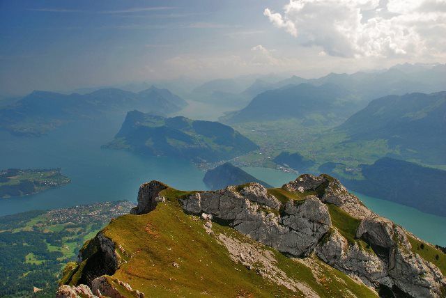 Pilatus: Die schönsten Gleitschirm-Flugorte der Zentralschweiz Pilatus: Die schönsten Gleitschirm-Flugorte der Zentralschweiz