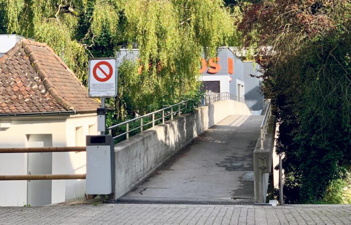 EA_FussgaengerbrueckeLadengasse