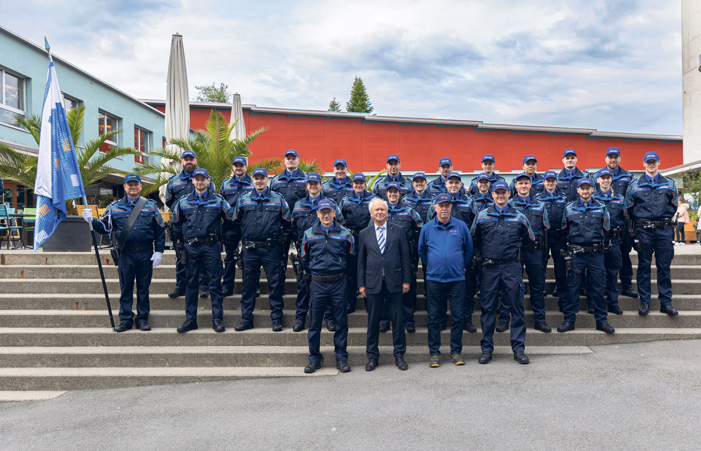 23-neue-Polizistinnen-und-Polizisten-drei-aus-dem-Rontal