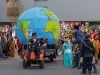 AZMW Root «Fliegt mit uns um die Welt»