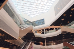 Erste Einblicke in die Mall of Switzerland