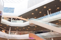 Erste Einblicke in die Mall of Switzerland